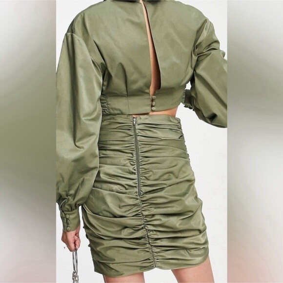 ASOS Sz 10 Asymmetrical Ruched Mini Skirt Green Side Button Detail Cotton Blend - Picture 4 of 12